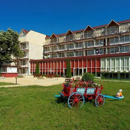 Club Vedren Hotel 2*